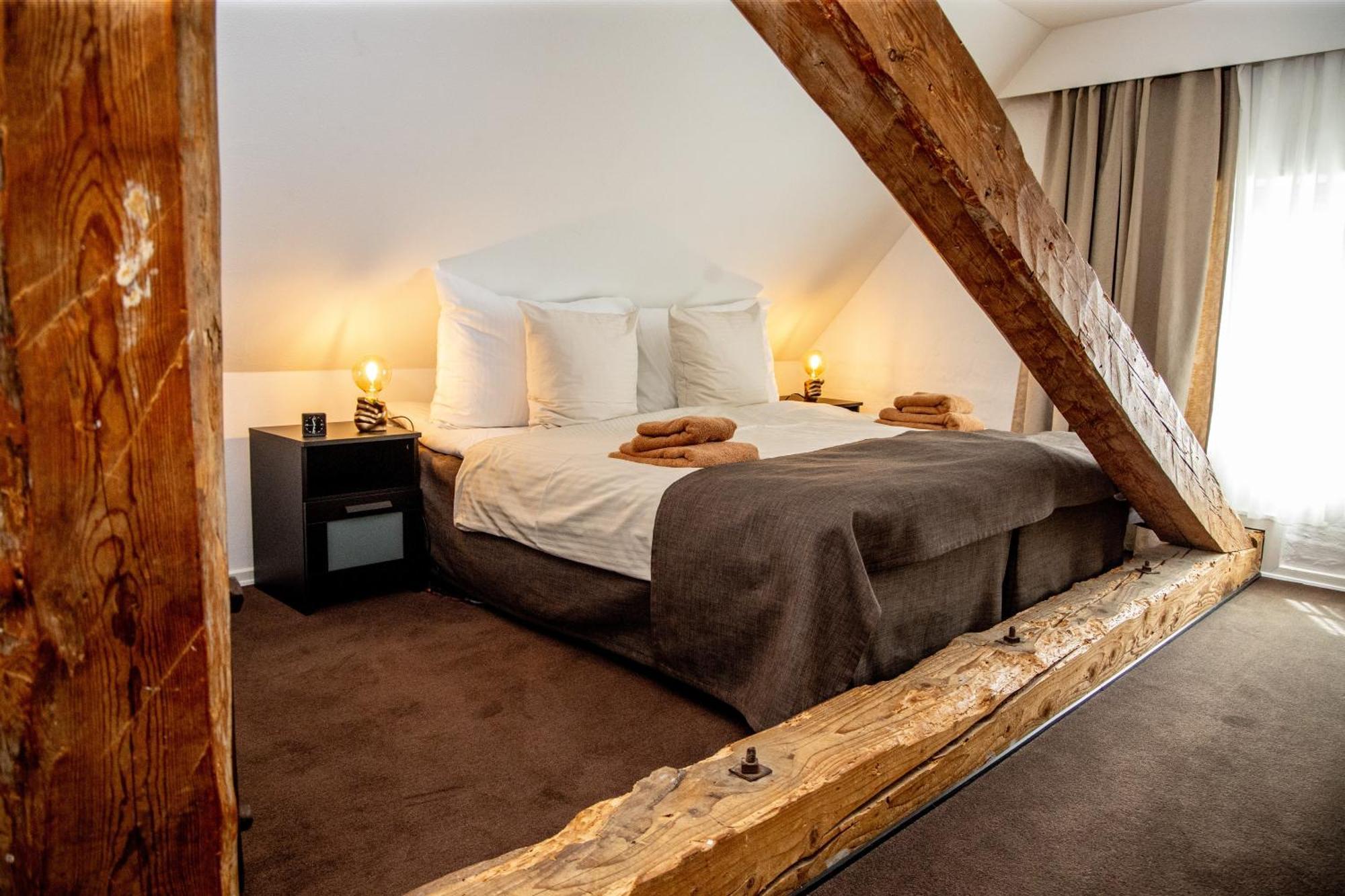 Godstedlund Bed & Breakfast Oster Ulslev Екстериор снимка