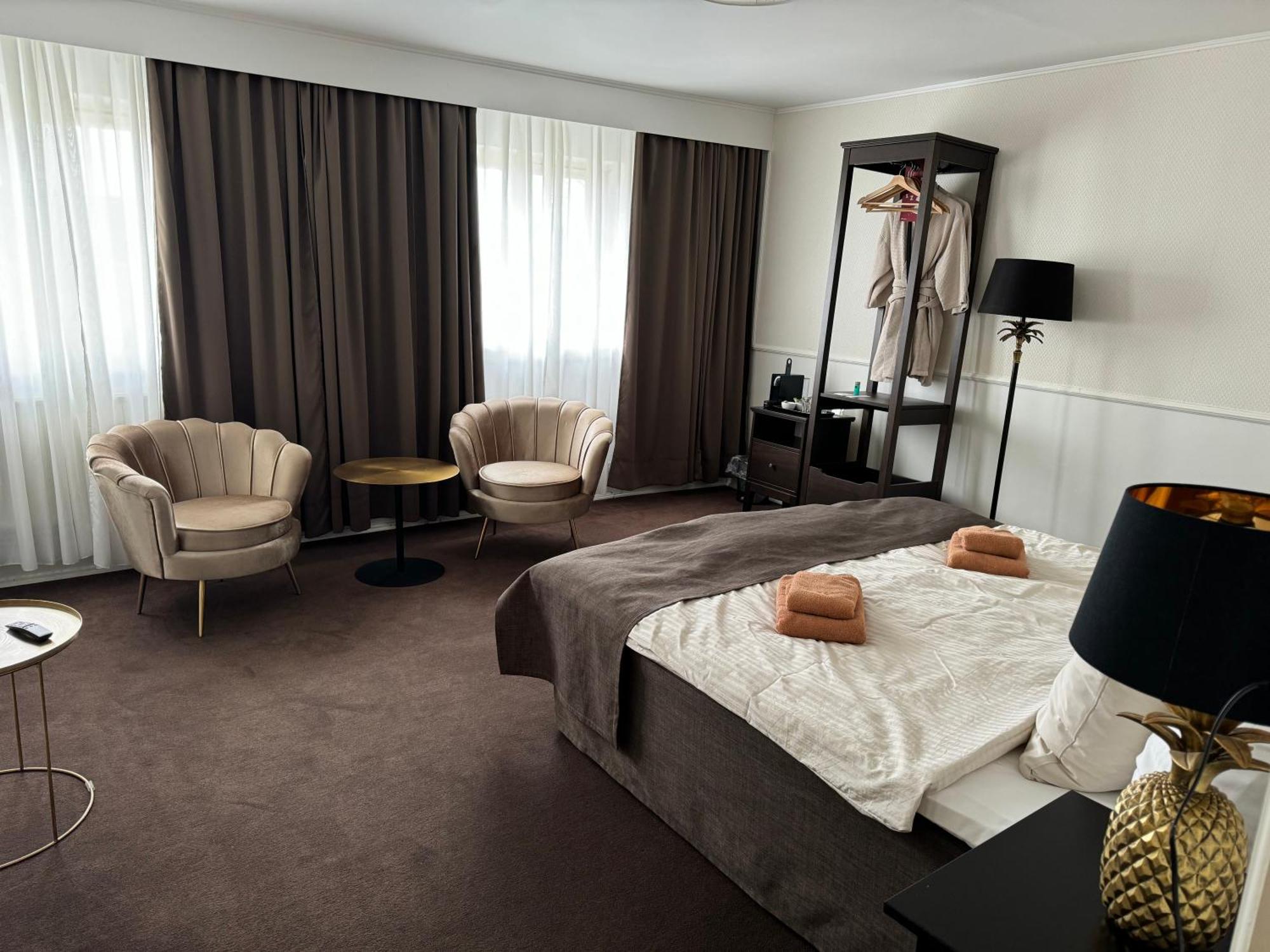 Godstedlund Bed & Breakfast Oster Ulslev Екстериор снимка